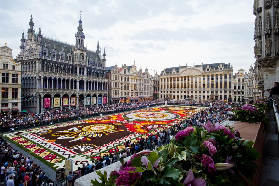 Flower carpet